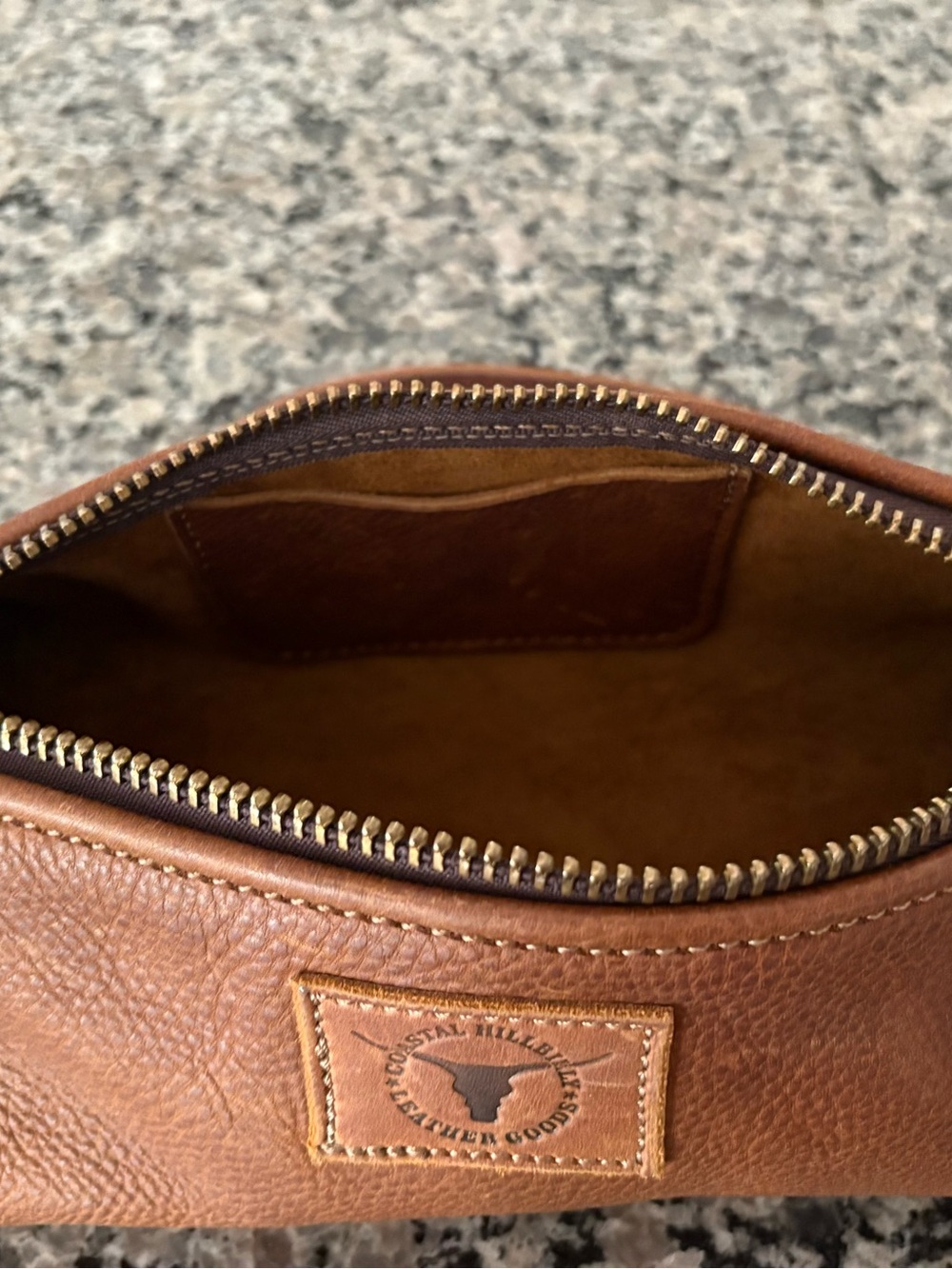 Brown Leather Saddle Roll Bag - Picture 5 of 7
